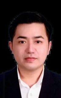 นายการุณย์ คูเจริญชัยกุล