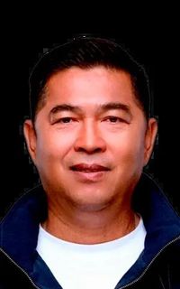 นายคัมภีร์ ชื่นบาน