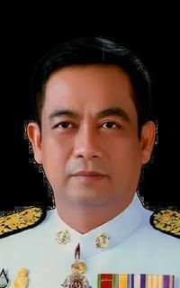นายพิชัย ชมภูพล