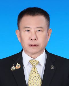 นายพีรพล กนกวลัย