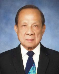 นายไพโรจน์ โล่ห์สุนทร