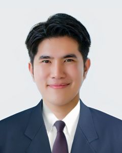 นายวสวรรธน์ พวงพรศรี