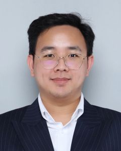 นายศุภโชติ ไชยสัจ