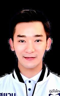 นายสยาม เพ็งทอง