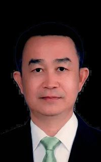 นายสุรสิทธิ์ เจียมวิจักษณ์