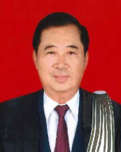 นายอดิศร เพียงเกษ