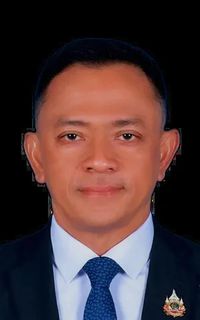 นาวาอากาศเอก อธิคุณ คงมี