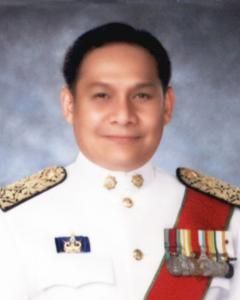 นายอุดมเดช รัตนเสถียร