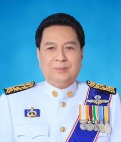 นายกัมพล สุภาแพ่ง