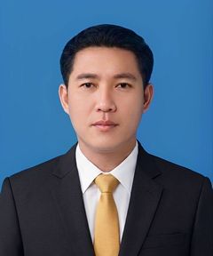 นายธีระศักดิ์ อรัญพิทักษ์