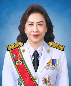 นางณัฏฐินีภรณ์ จันทรโณทัย