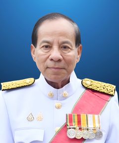 นายบุญส่ง น้อยโสภณ