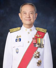นายวิรัตน์ ลิ้มสุวัฒน์